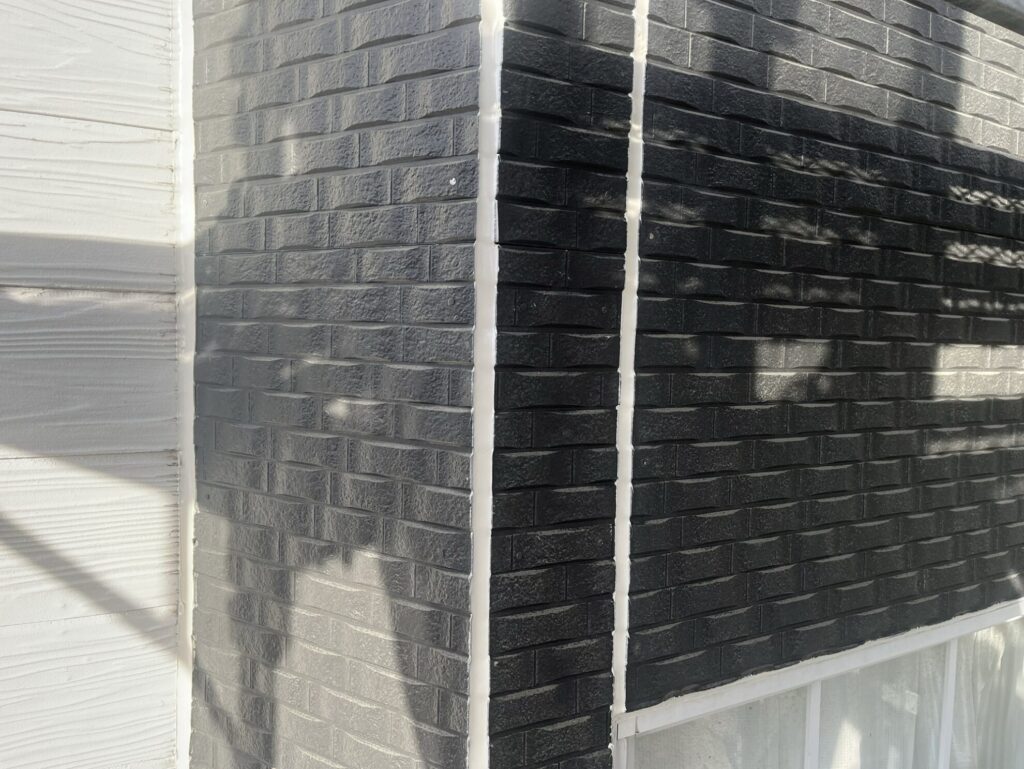 仙台市太白区のアパートで施工したコーキング工事完了後|外壁目地を補修し防水性を高めた仕上がり